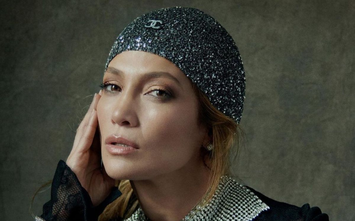 JLo es imparable con traje de baño coral de temporada (Instagram)