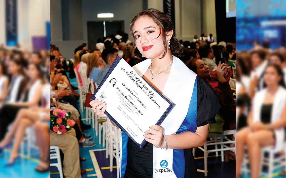 ELIZABETH CÁCERES