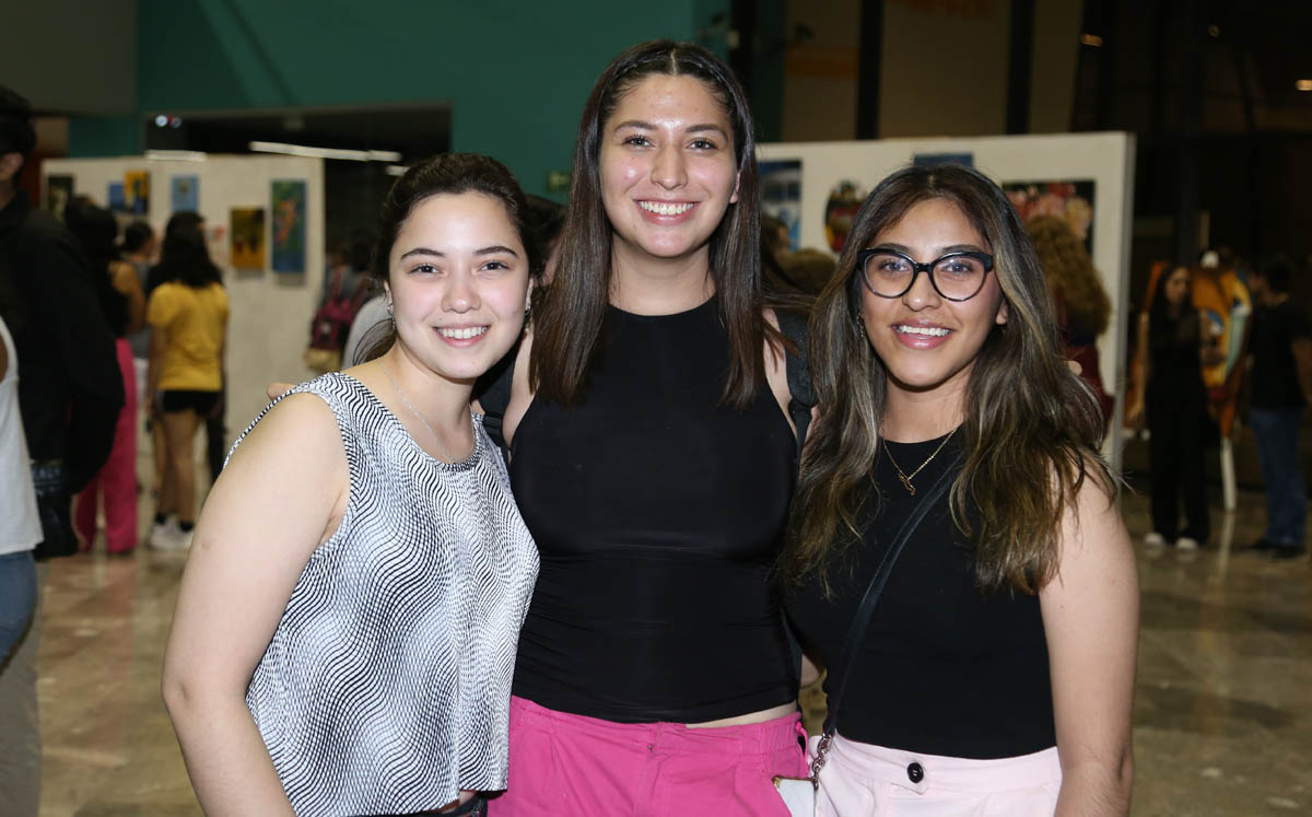 Lorena, Sofía y Matilde