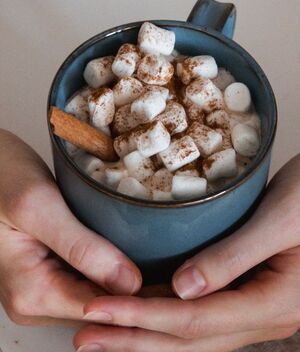 Las mejores bebidas para un día lluvioso: sabores reconfortantes que deleitarán tus sentidos: pexels