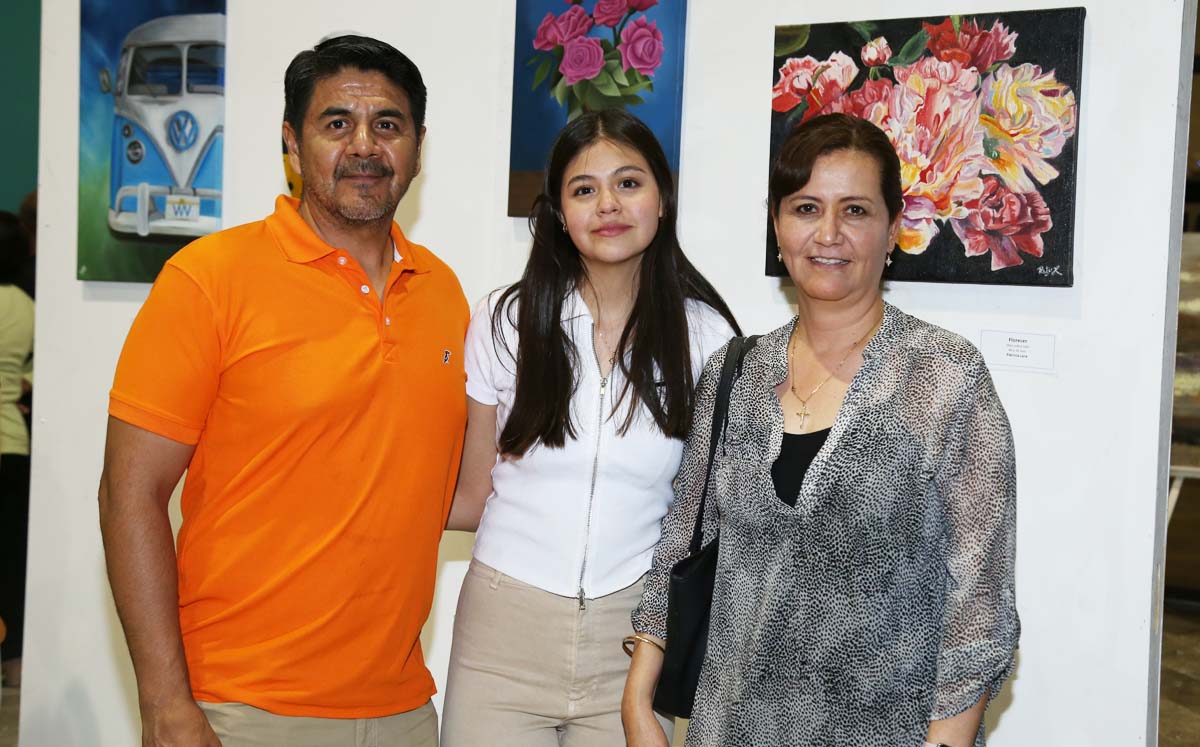 Ricardo, Paty y Liliana
