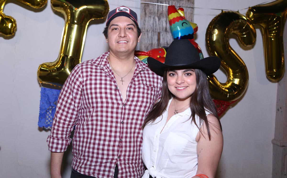 Luisa y Jazmín