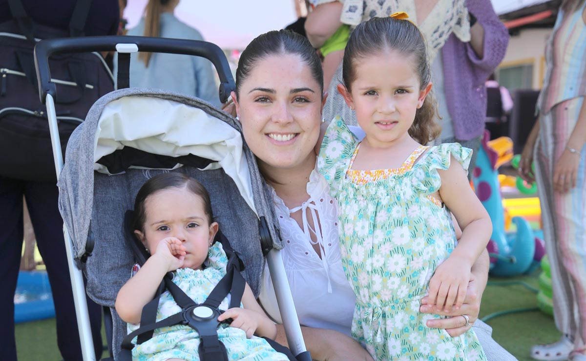Any, Eugenia y Ana Fer