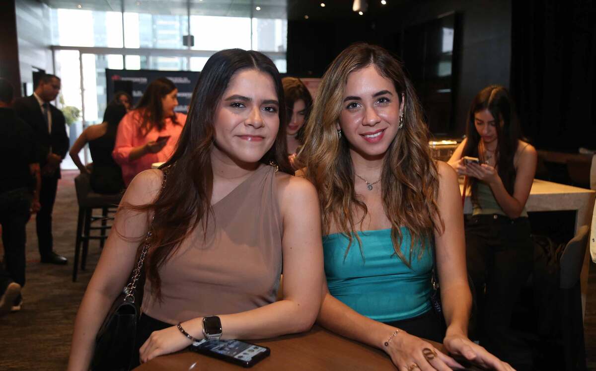 Marisa Hernández y Julieta Cano