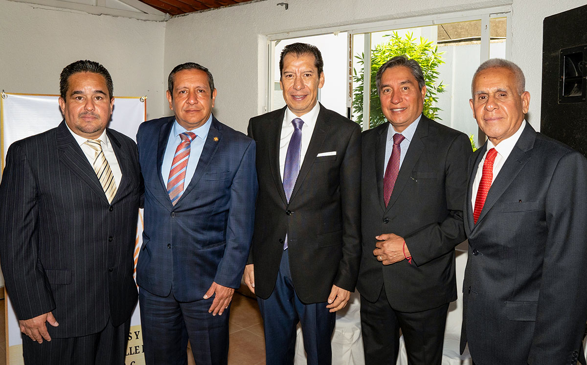 Celebran el Día del Abogado en Metepec