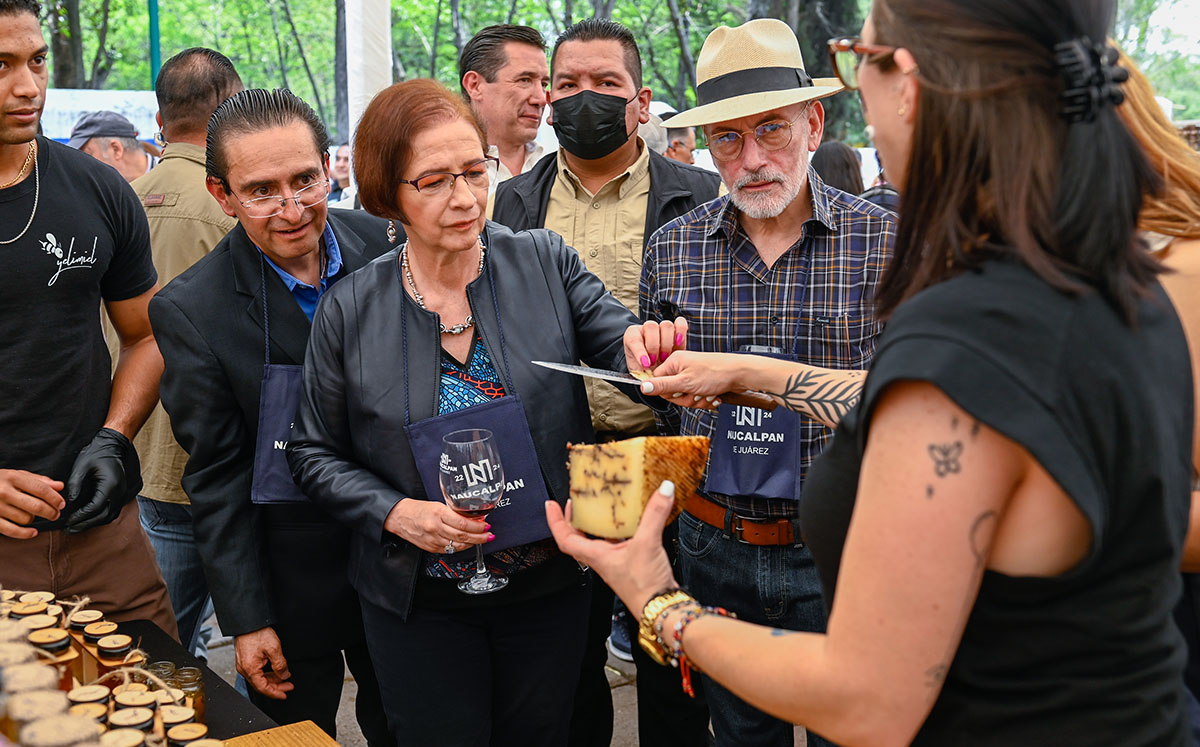 Celebran Festival del Vino y Queso en Naucalpan