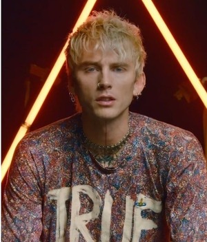 Machine Gun Kelly y Conor McGregor: Así fue su pelea (Foto: Getty)