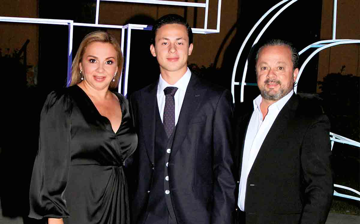 MELA MOSES, JOSÉ ENRIQUE MEZA Y ENRIQUE MEZA