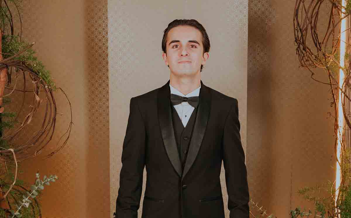 ESTUDIANTE DE LA SALLE