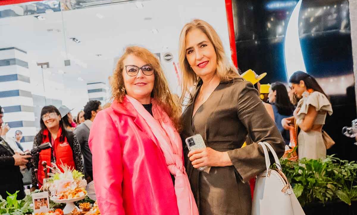 Carla Straffon y Patricia Gallardo