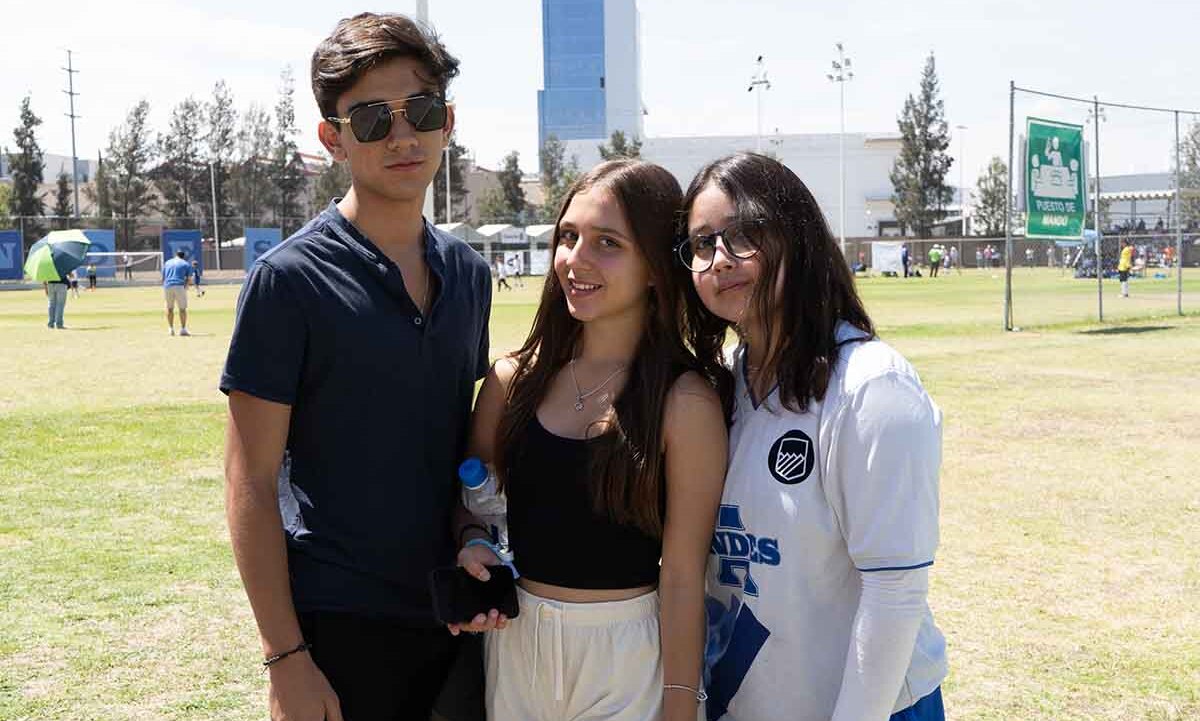 Iñaki Helguera, Catalina Carrilero y Ángela Figueroa