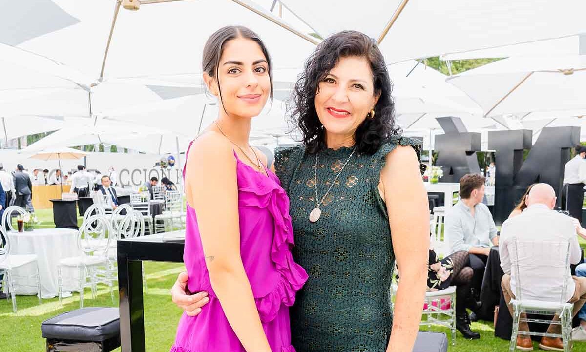 Cristina González y Margarita Salinas