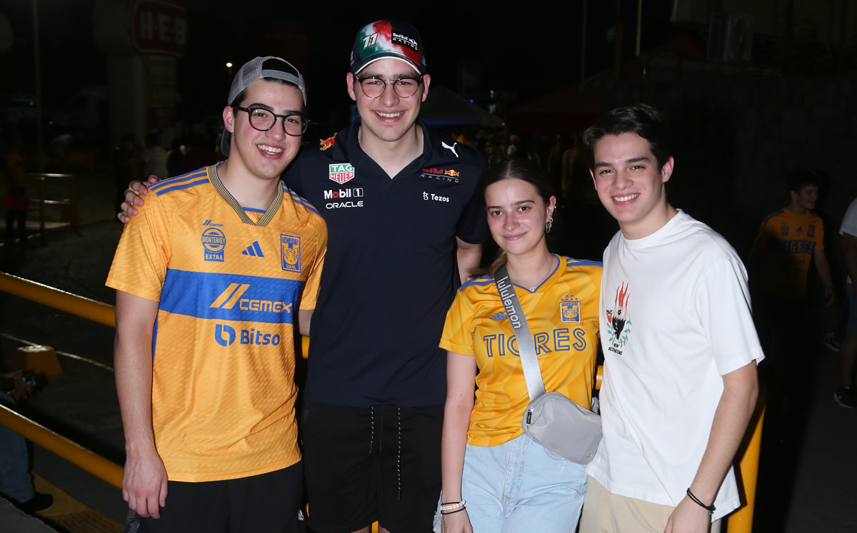Diego Viera, David Delgado, Valeria Salazar y Diego López / Foto: Roberto Alvarado