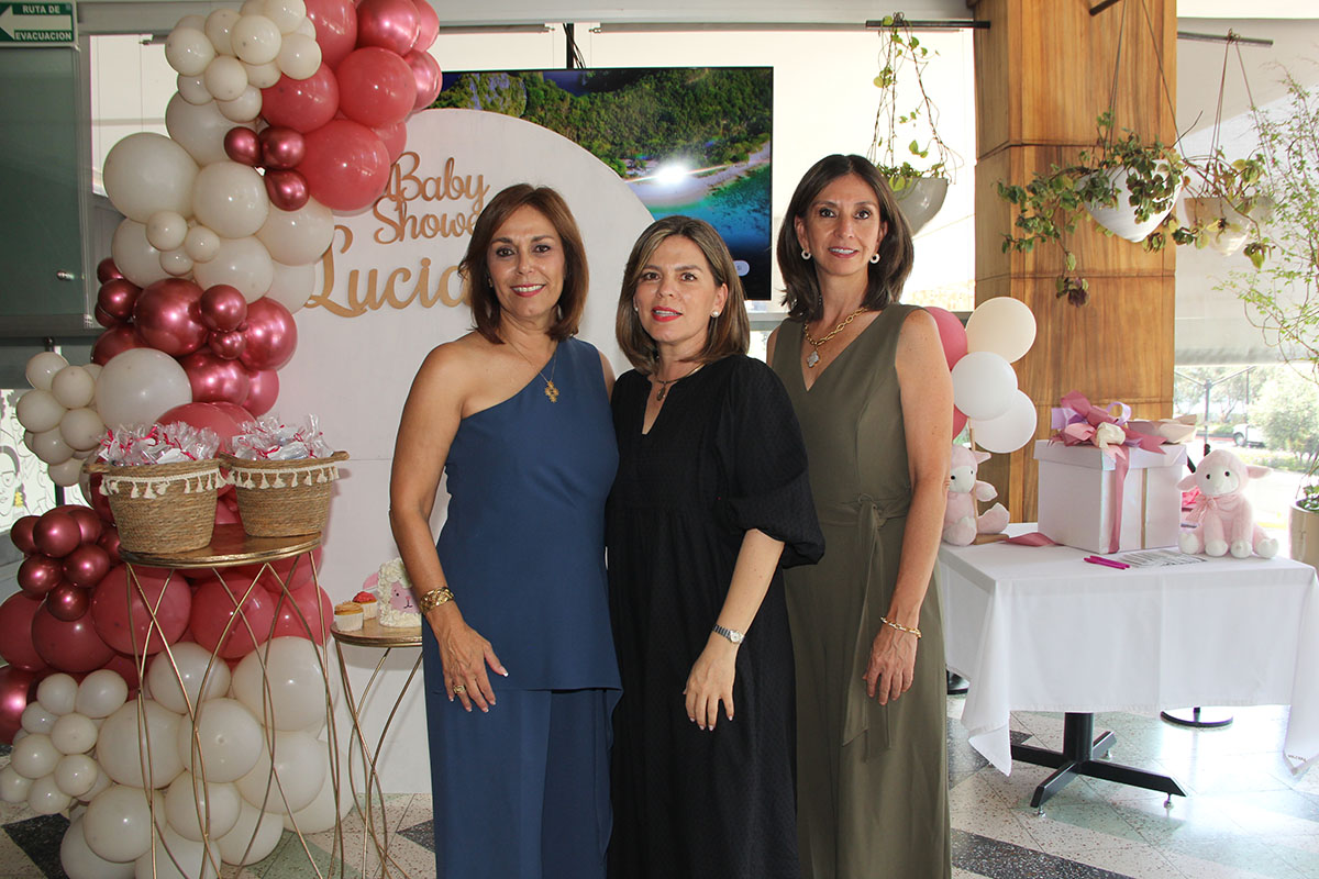 Gaby Bracamontes, Catalina Olea y Marylin Mojica