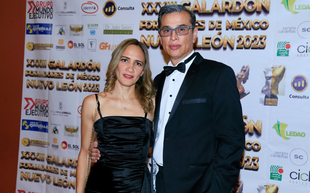 Liliana Montemayor y Julio Salas / Foto: Omar Valdez