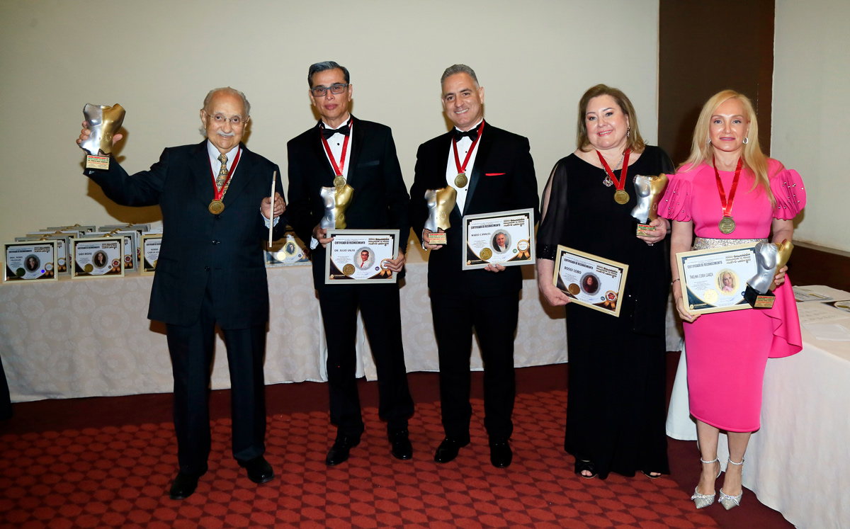 Rogelio Sada, Julio-Salas, MarioCanales. Rosa María Lobo y Thelma Cora Garza / Foto: Omar Valdez