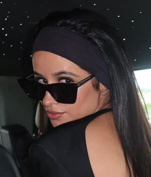 Camila Cabello y el vestido lencero más sexy de los Premios Juventud (Instagram)
