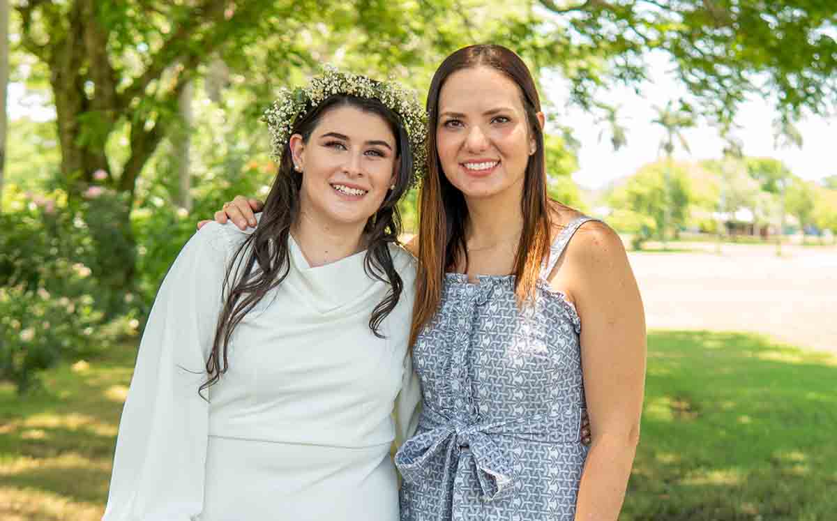ANGÉLICA FERNANDA LÓPEZ Y CECILIA VALDEZ
