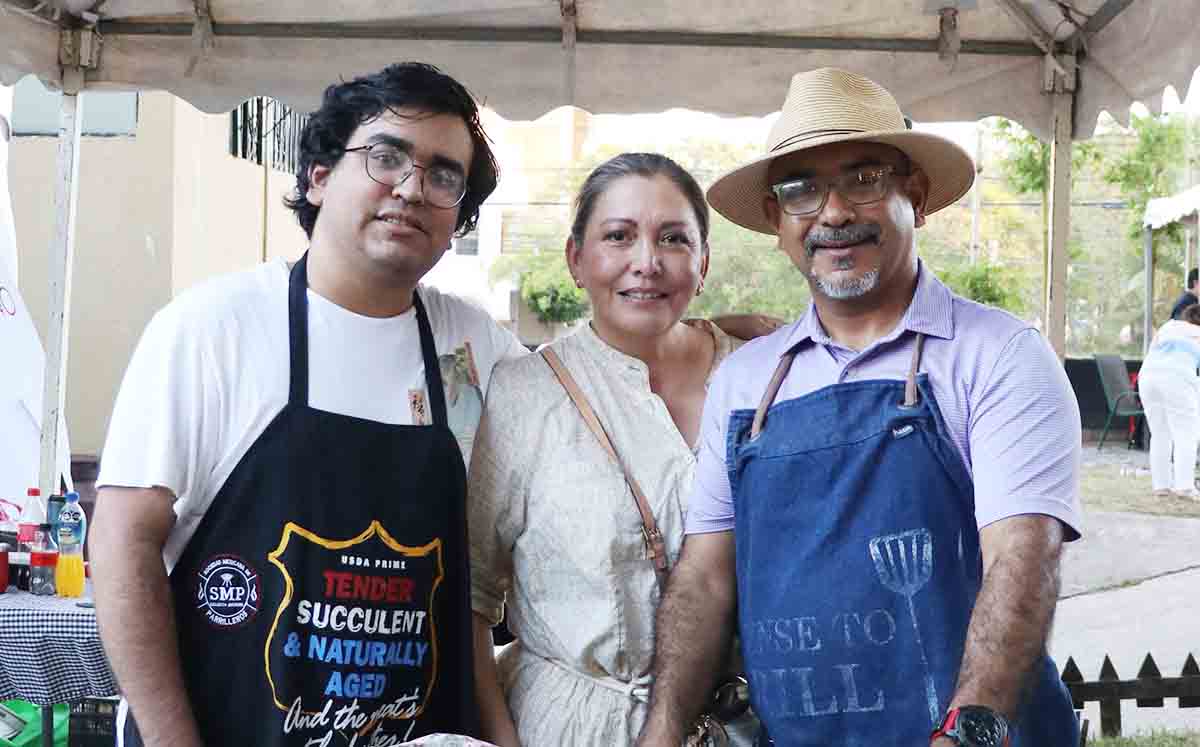 ASISTENTES DEL EVENTO