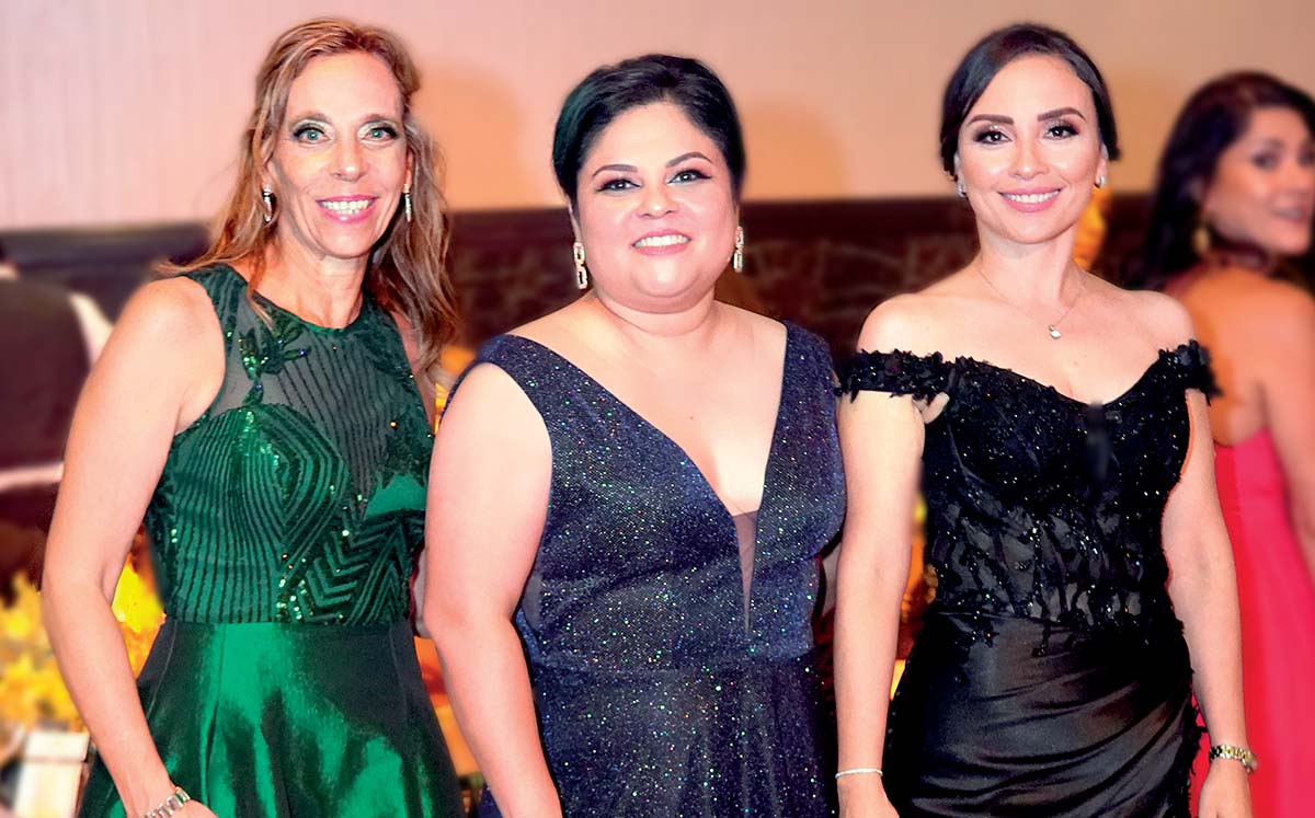 MARCELA SCHEKAIBAN, CARO HERNÁNDEZ Y DORIS HERRERA