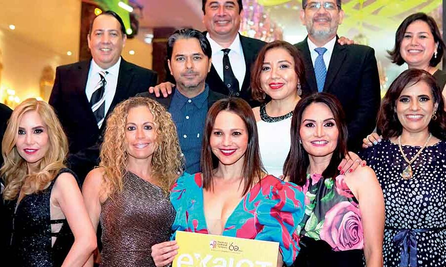 JULIO FERNÁNDEZ, JUAN VILCHIS, ENRIQUE GAMEZ, ARMANDO AMIEVA, ADRIANA ALEMÁN, MARILIA SILVA, LORENA PÉREZ, MARILÚ CEJA, JUDITH EDGAR, RUTH MONTEMAYOR