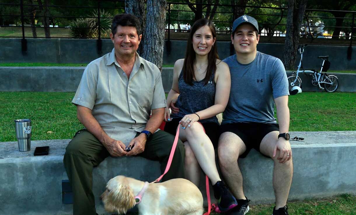 Óscar Santos, Pamela Santos y Aarón Martínez