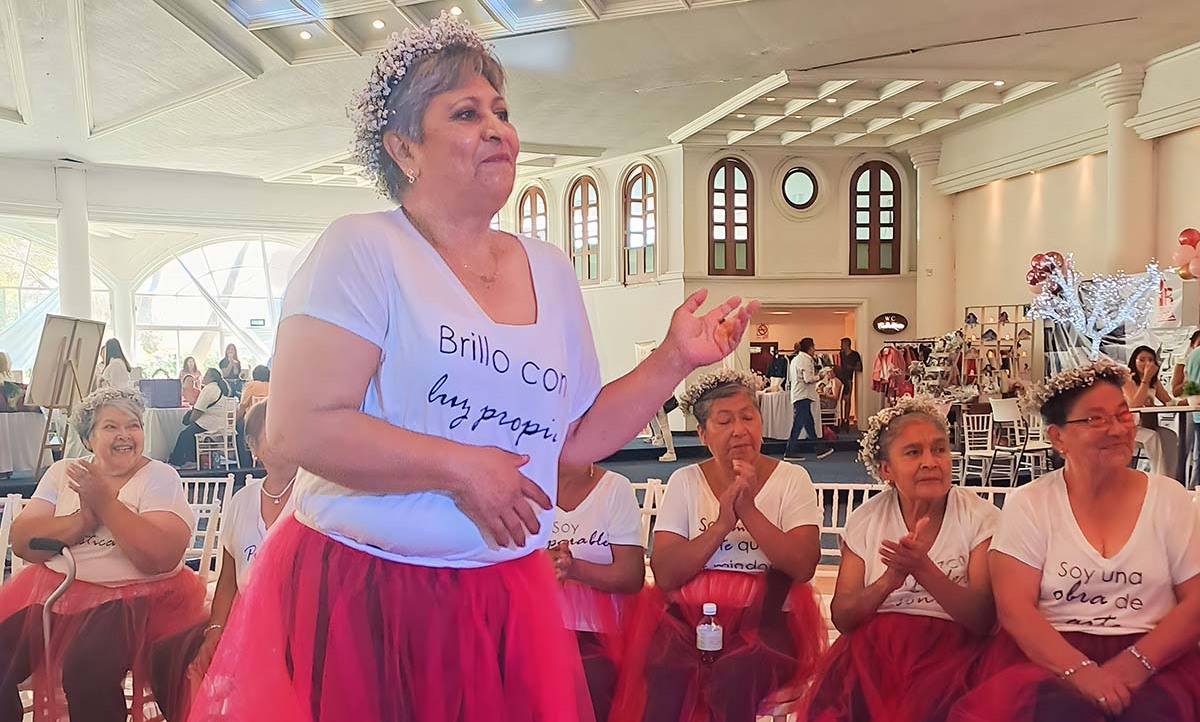 Desfile de modas Impulso Rosa