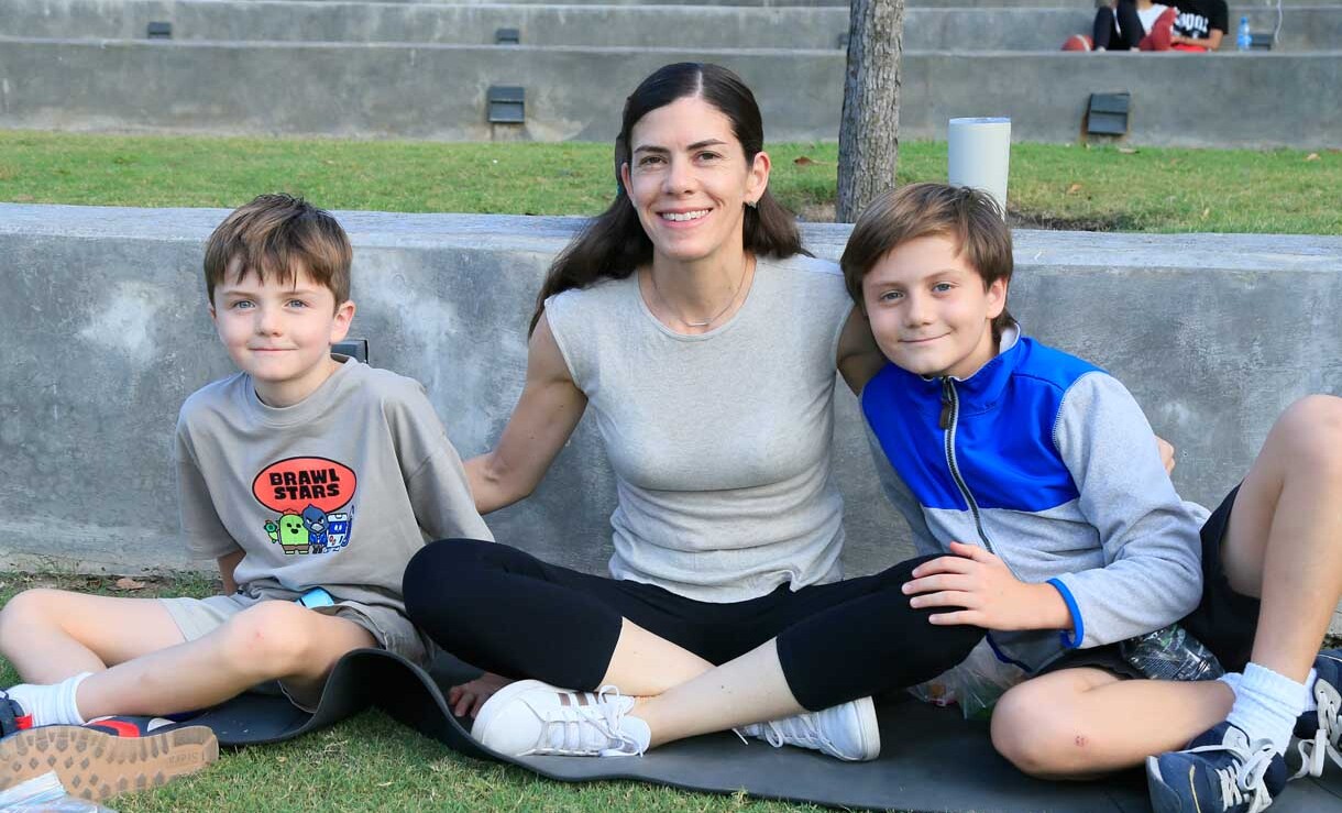 Oliver Lam, Priscila Leites y Diter Lam