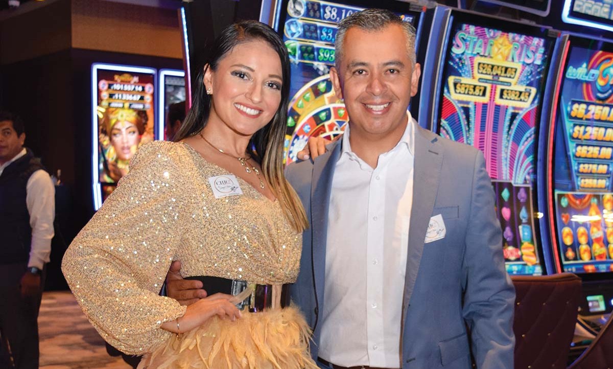 Sanddy Fuentes y Gabriel Perales