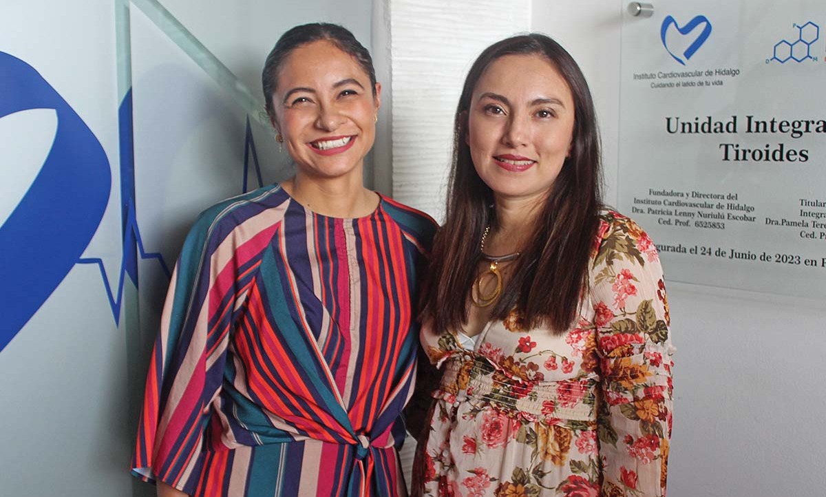 Karen Martinez y Lizeth Chapa