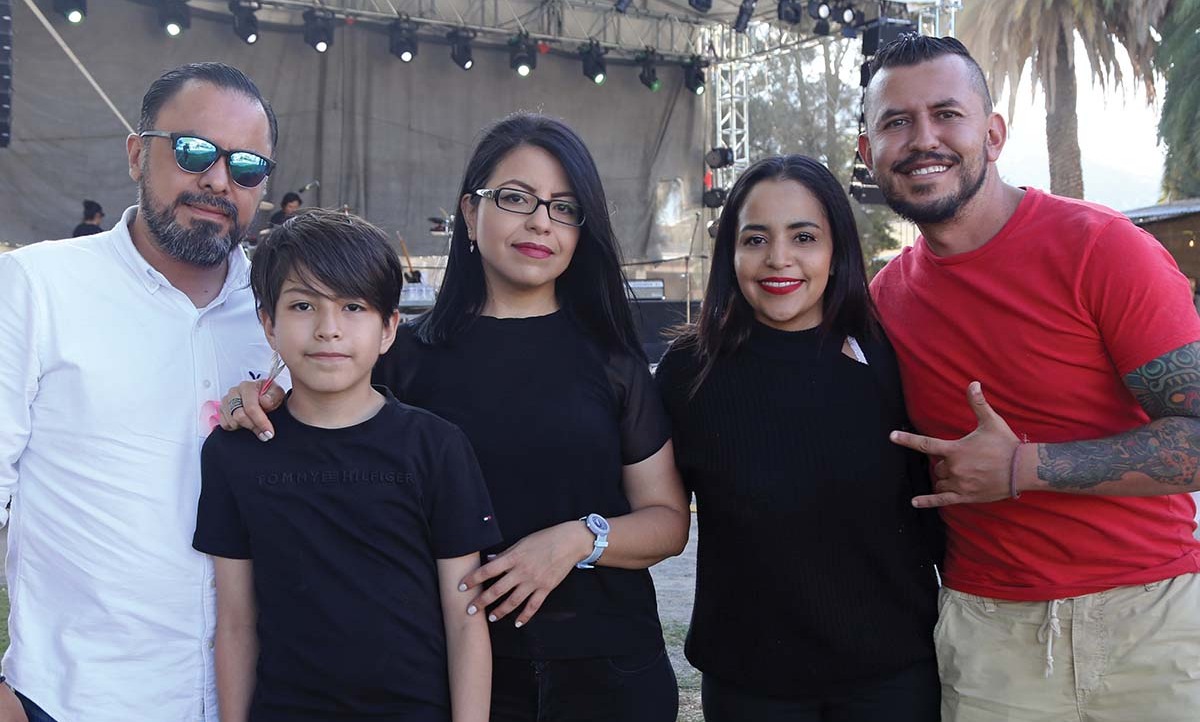César Rubio, Leonardo Rubio, Mariana Islas, Mareni Islas y Alonso Islas