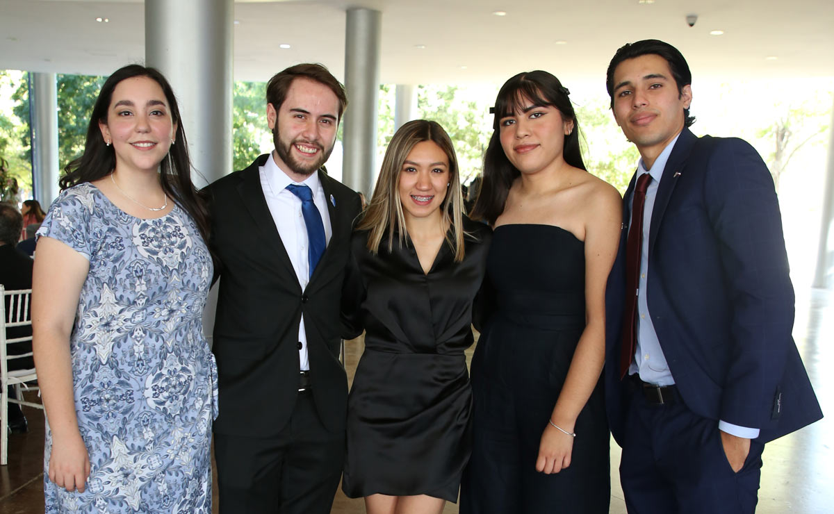 Alicia, Oscar, Karen, Danna y Raúl