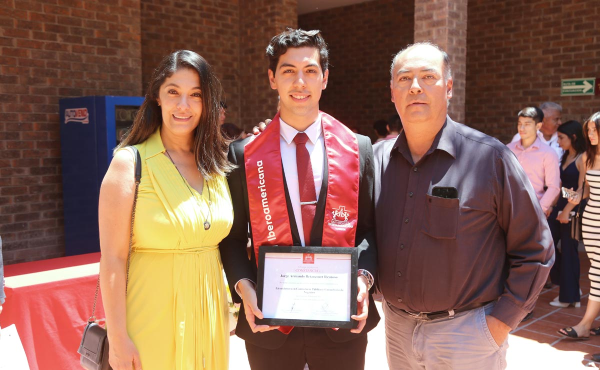 Berenice, Jorge y Jesús