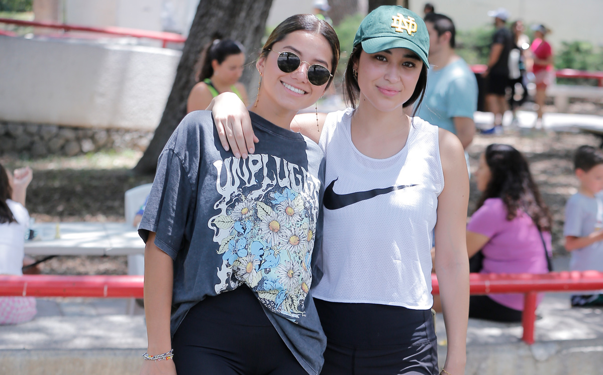 Estefanía Lesprón y Paulina Martínez / Foto: Daniel Saldívar