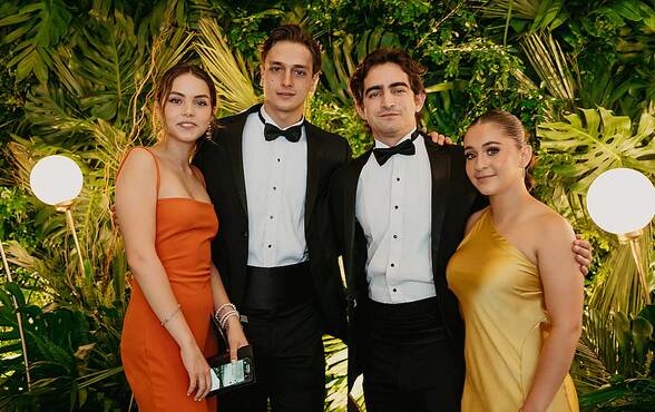 Fer, Santi, Gutti y Roberta