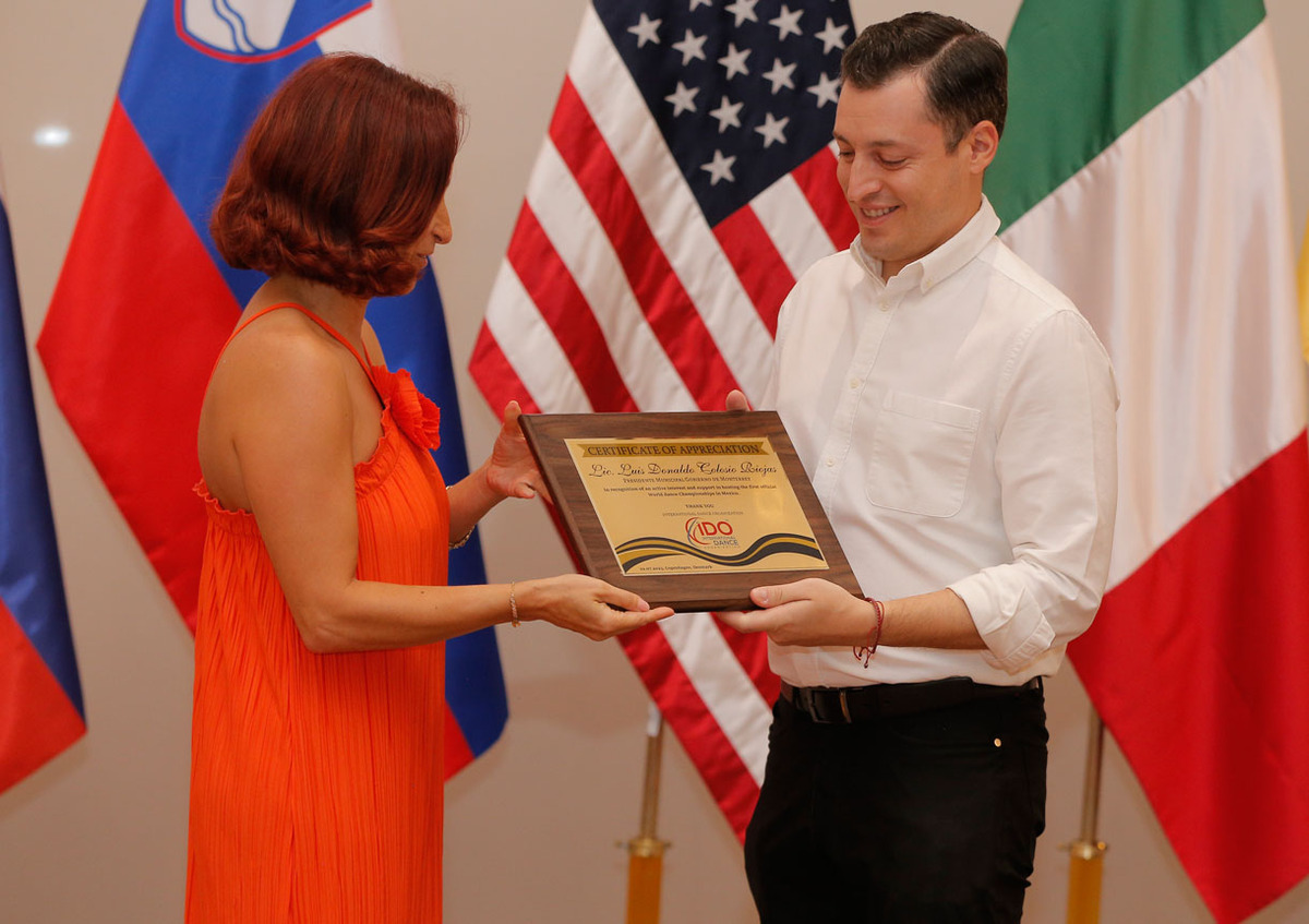 Fiona Johnson y Luis Donaldo Colosio
