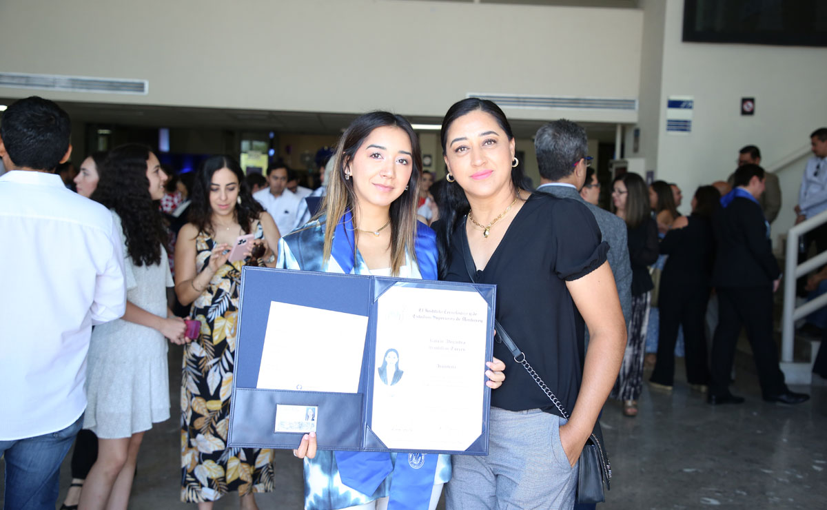 Alejandra y Paola