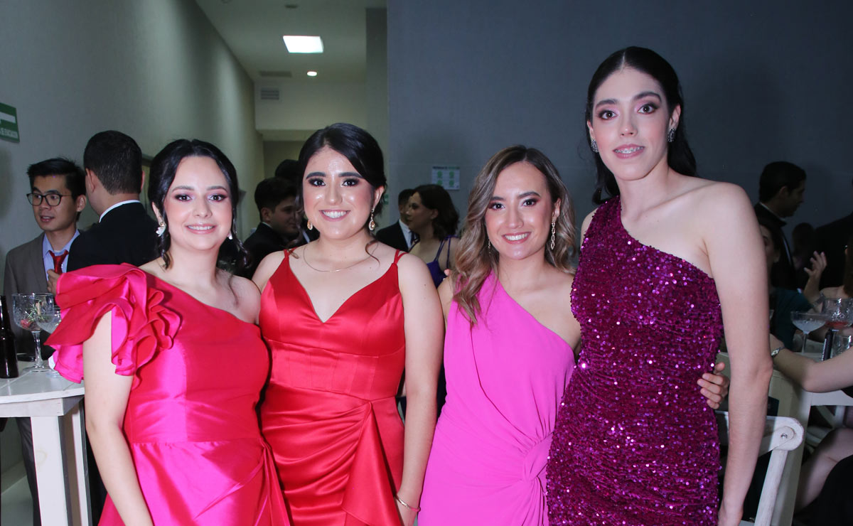 Andrea, Maripau, Andrea y Eva