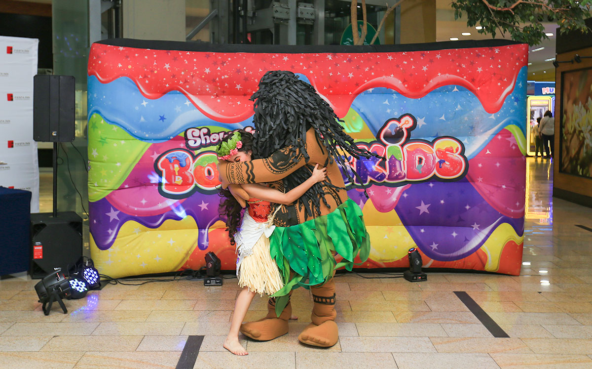 Espectáculo de Moana en Plaza Central