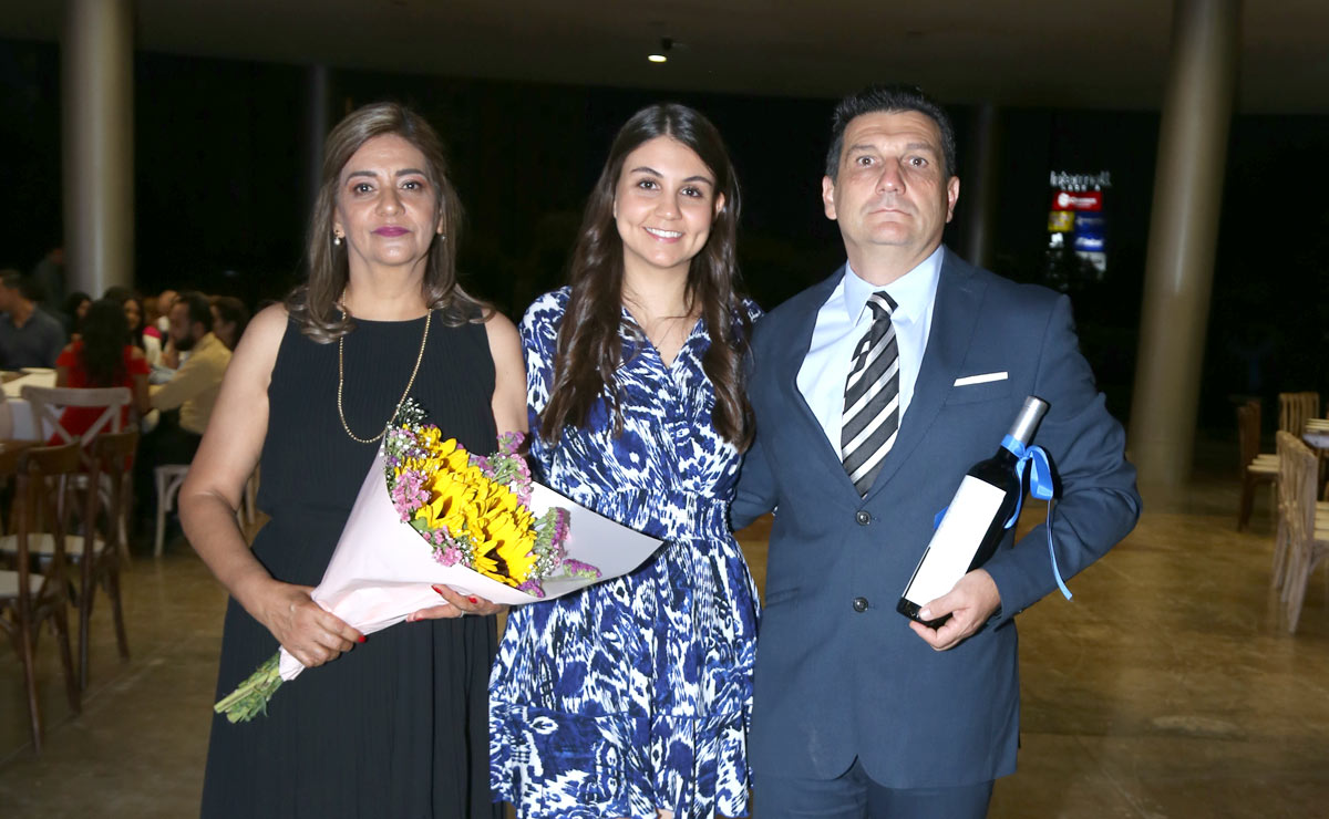 Olga, Sofía y Geovanni