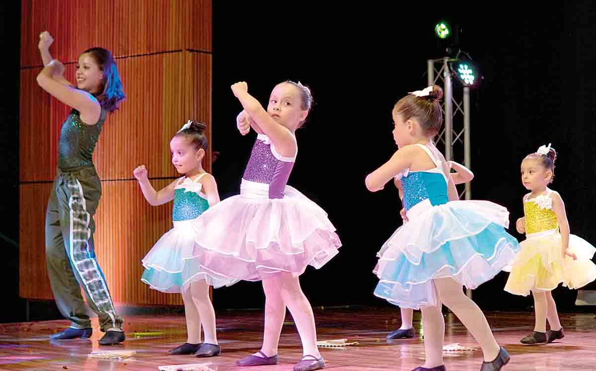 GREAT DANCE!