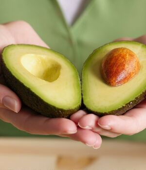La enfermedad que podrías contraer si no limpias bien tus aguacates (Foto: Getty)