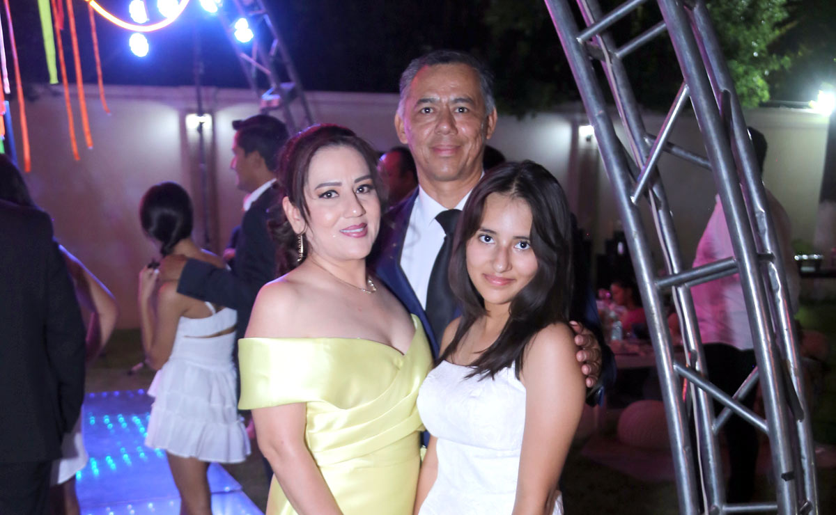 Liliana, Jorge y Alondra