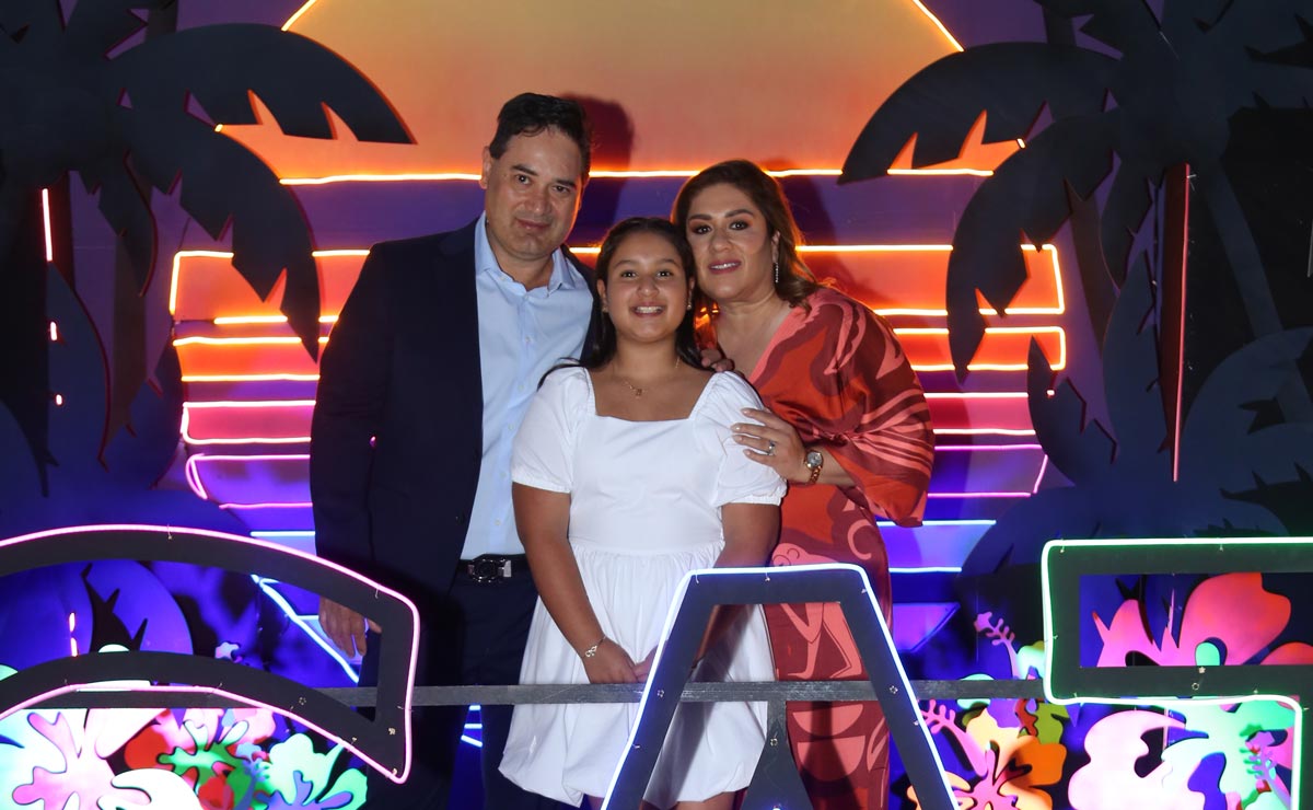 Alberto, Martha y Cristina
