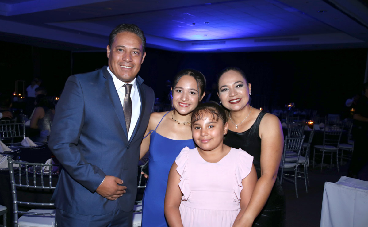 Everardo, Natalia, Maricruz y Griselda