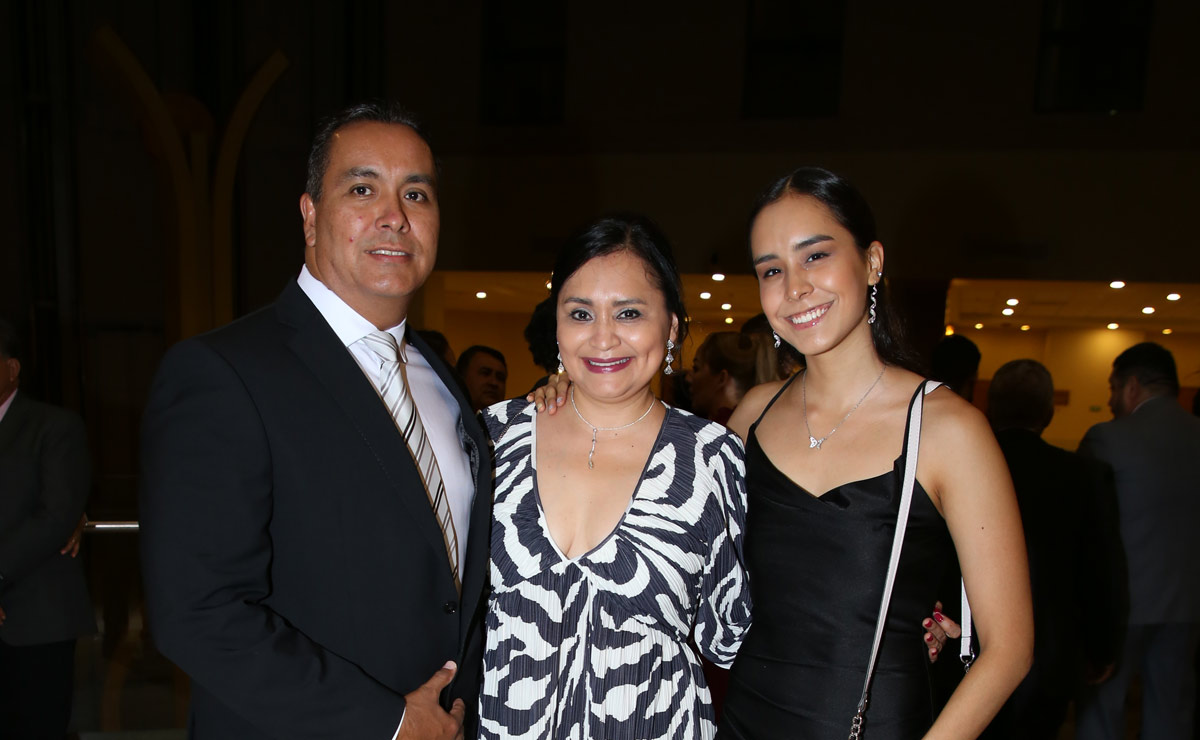 Francisco, Alejandra y Ana Sofía