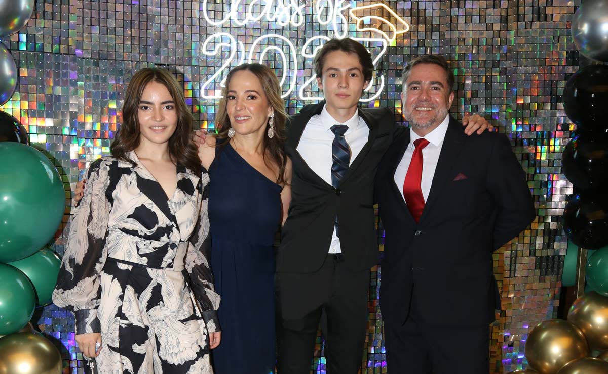 María René, Marisol, Patricio y Gustavo