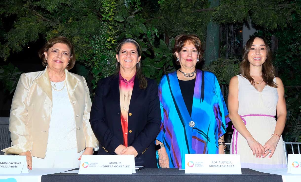 Martha Herrera, Sofialeticia Morales y María de la Luz García de Colosio