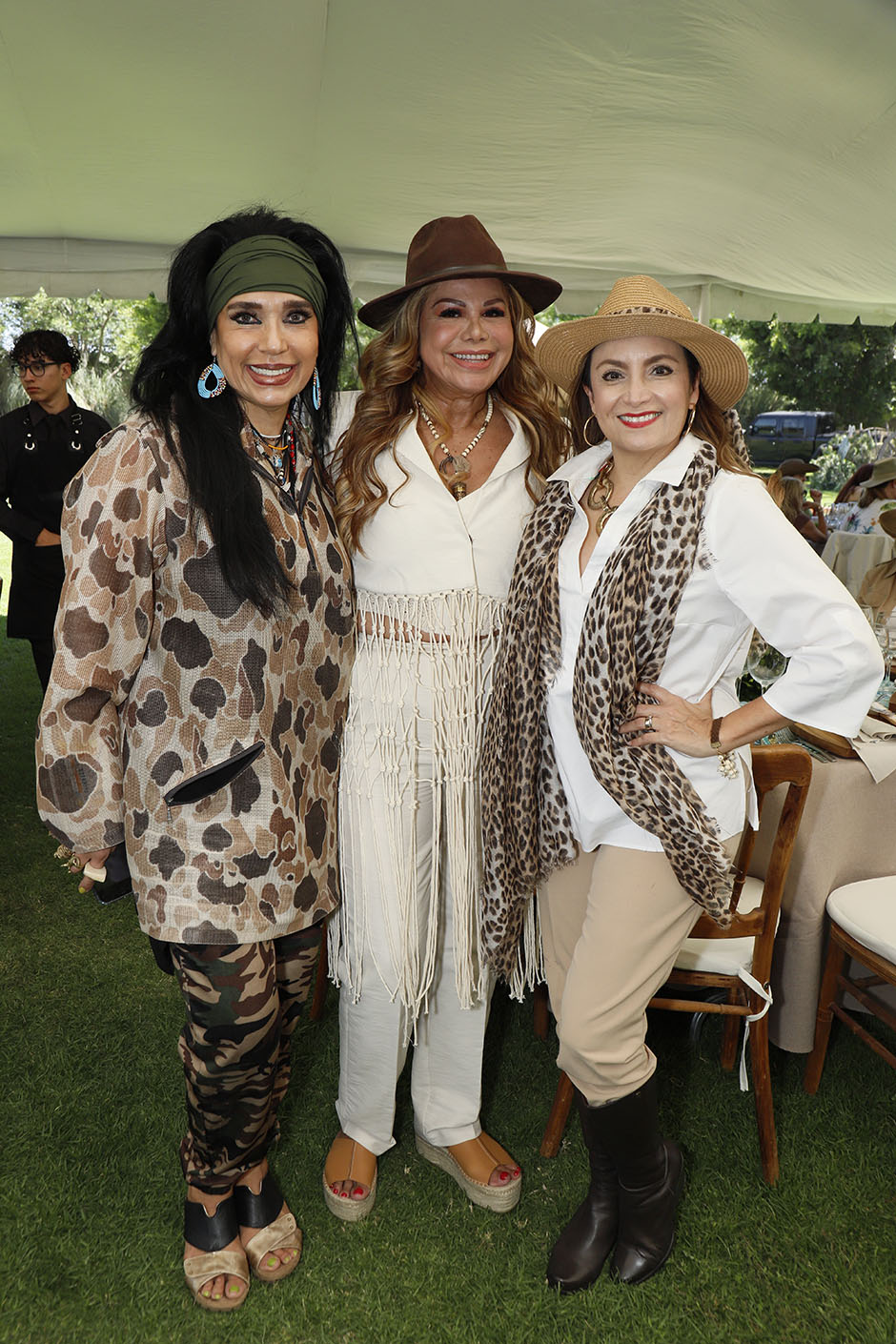Ana Dora Núñez, Maggie Mallorquín y Martha Ruiz