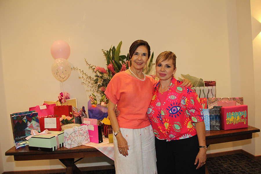 Míriam Carrillo y Dolores Álvarez.